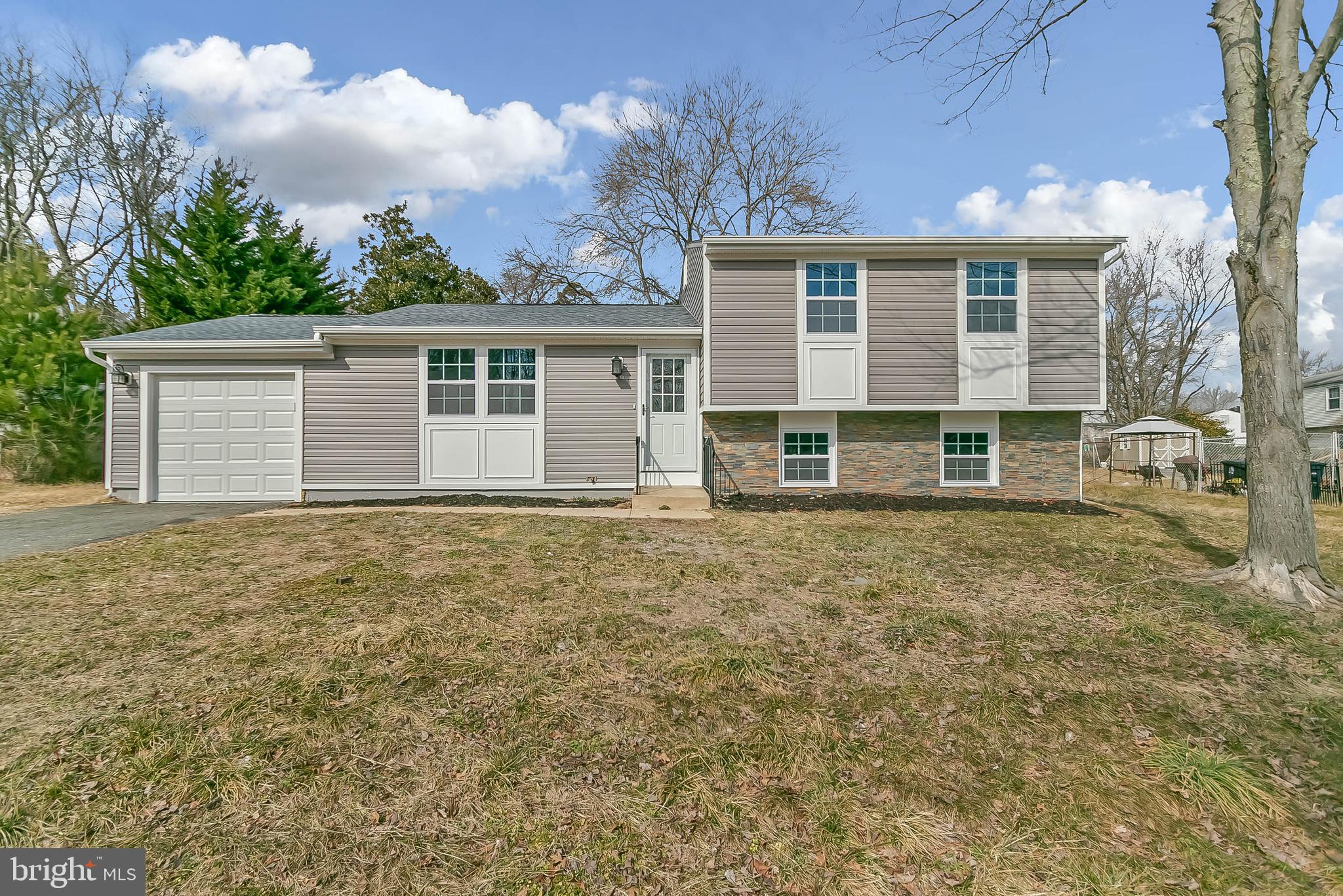 WINDBROOK - Residential