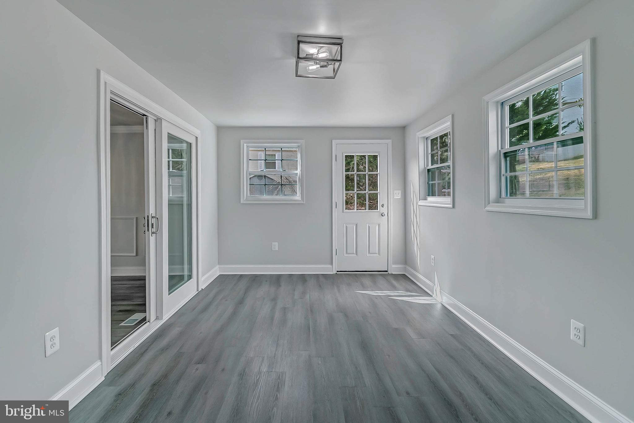 WINDBROOK - Residential