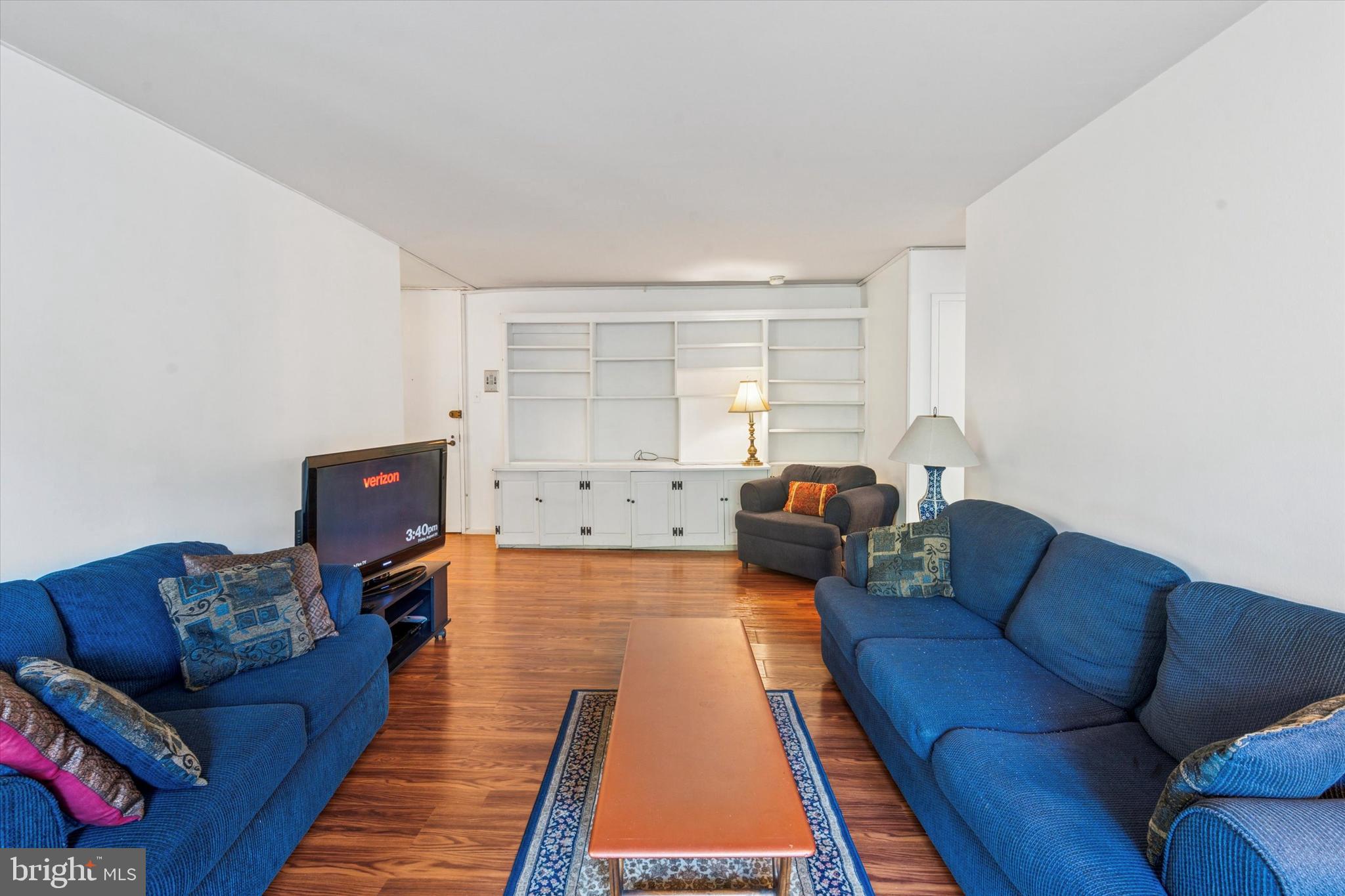 RIVER PARK - Residential