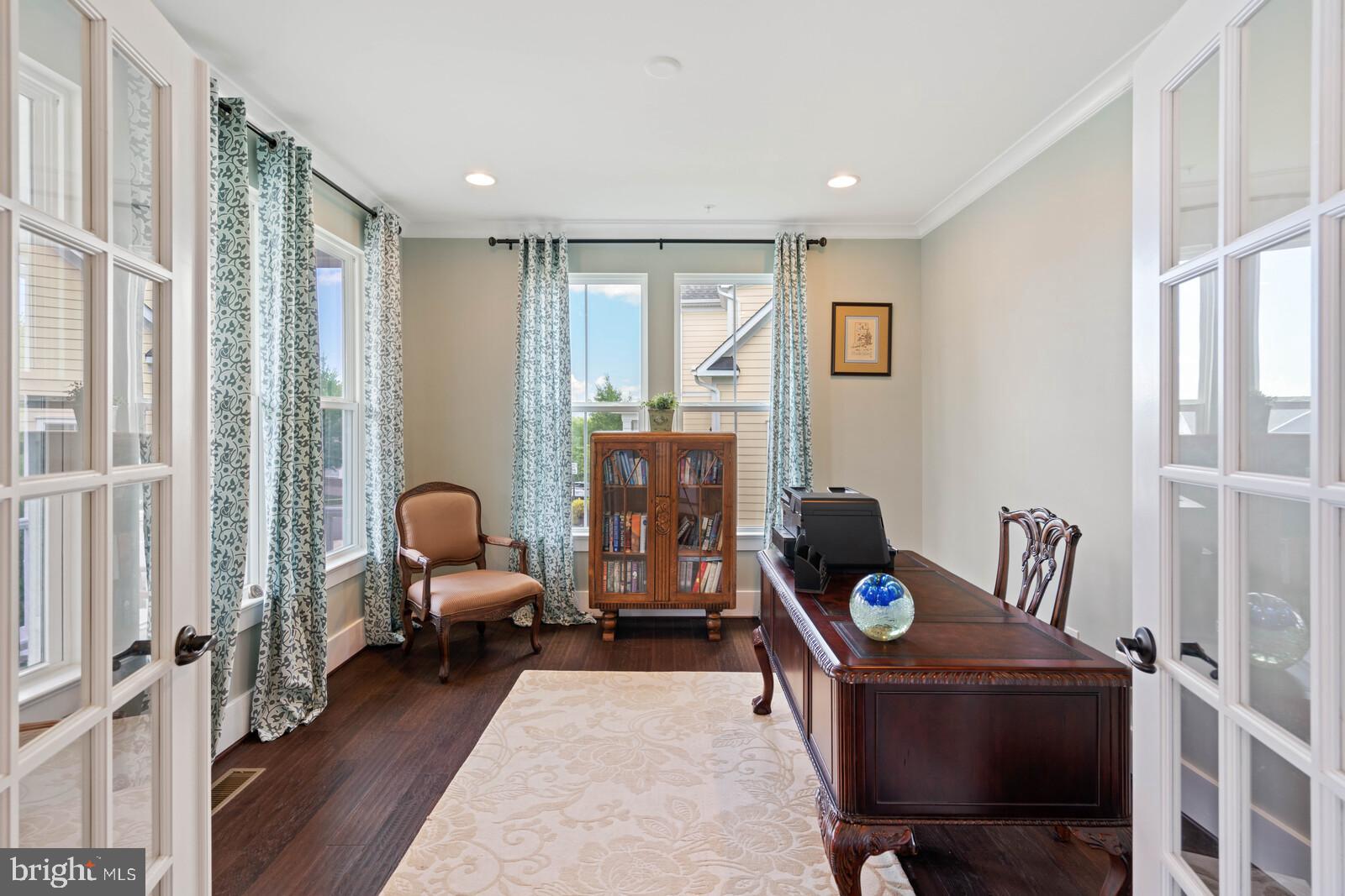 POTOMAC SHORES - Residential