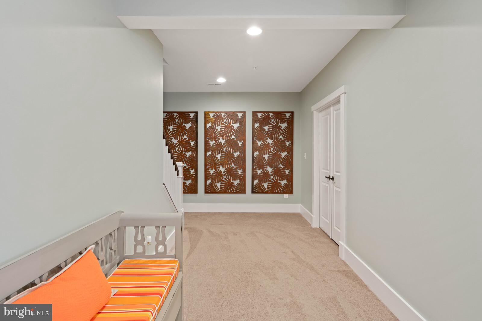 POTOMAC SHORES - Residential