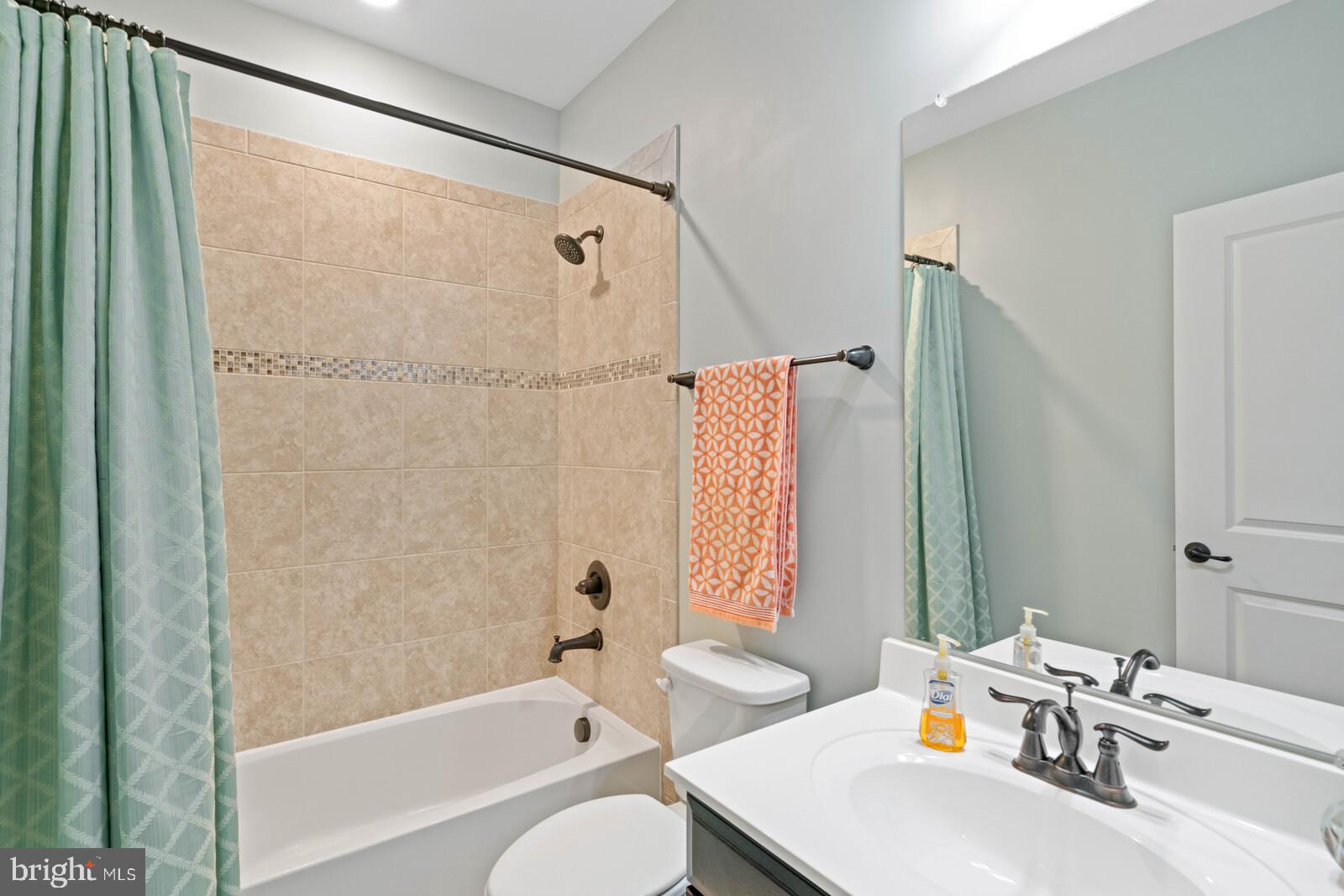 POTOMAC SHORES - Residential