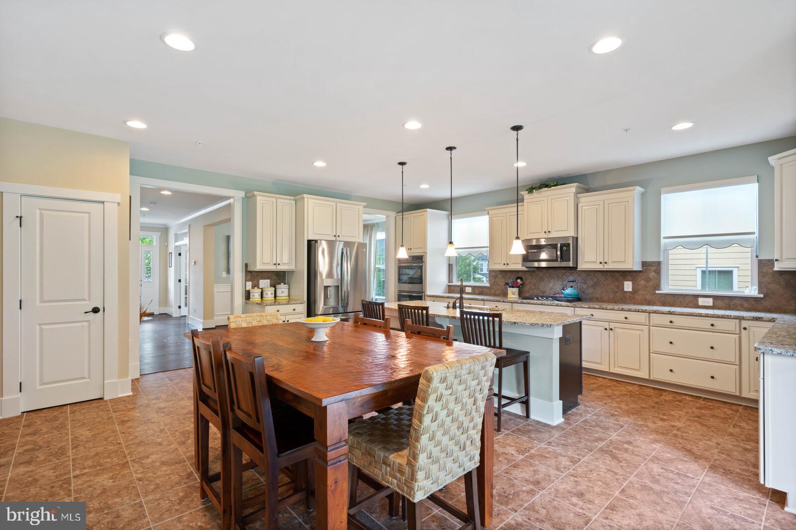 POTOMAC SHORES - Residential