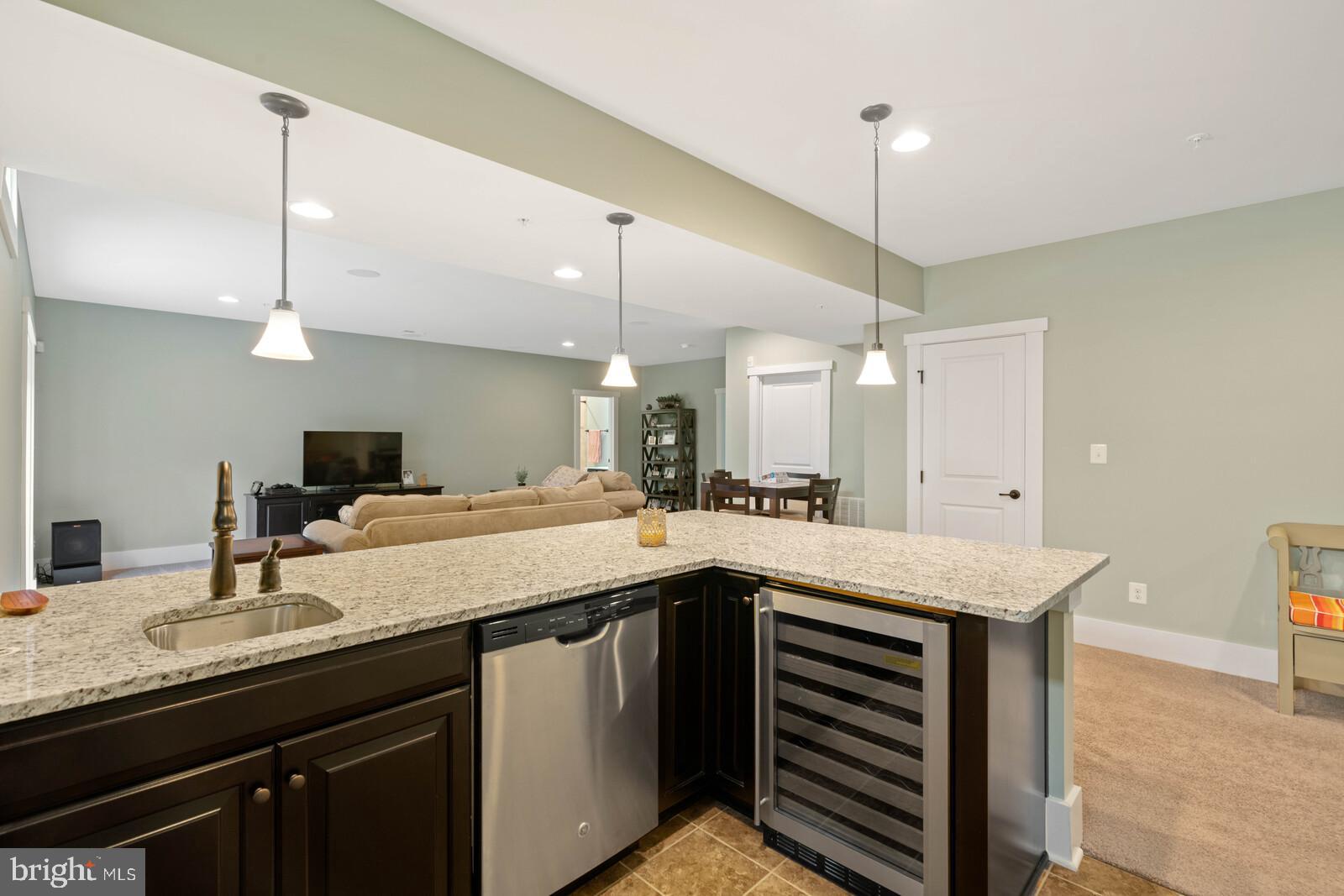 POTOMAC SHORES - Residential