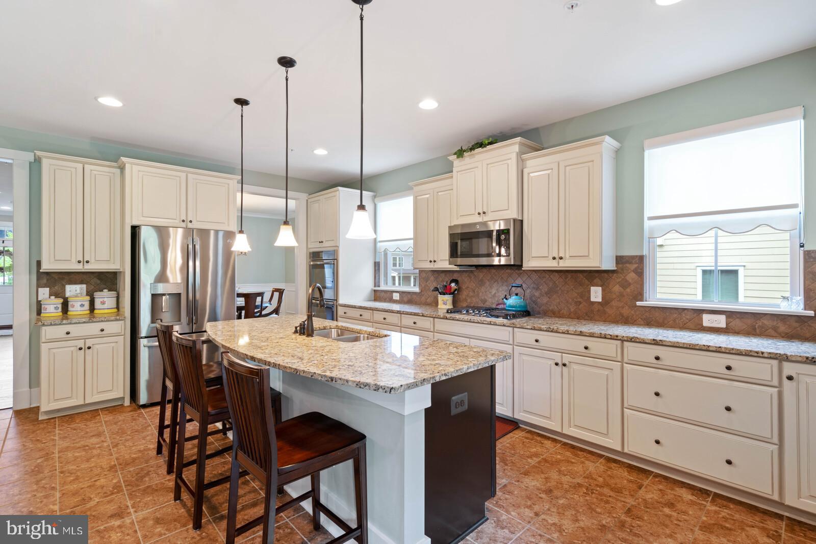 POTOMAC SHORES - Residential