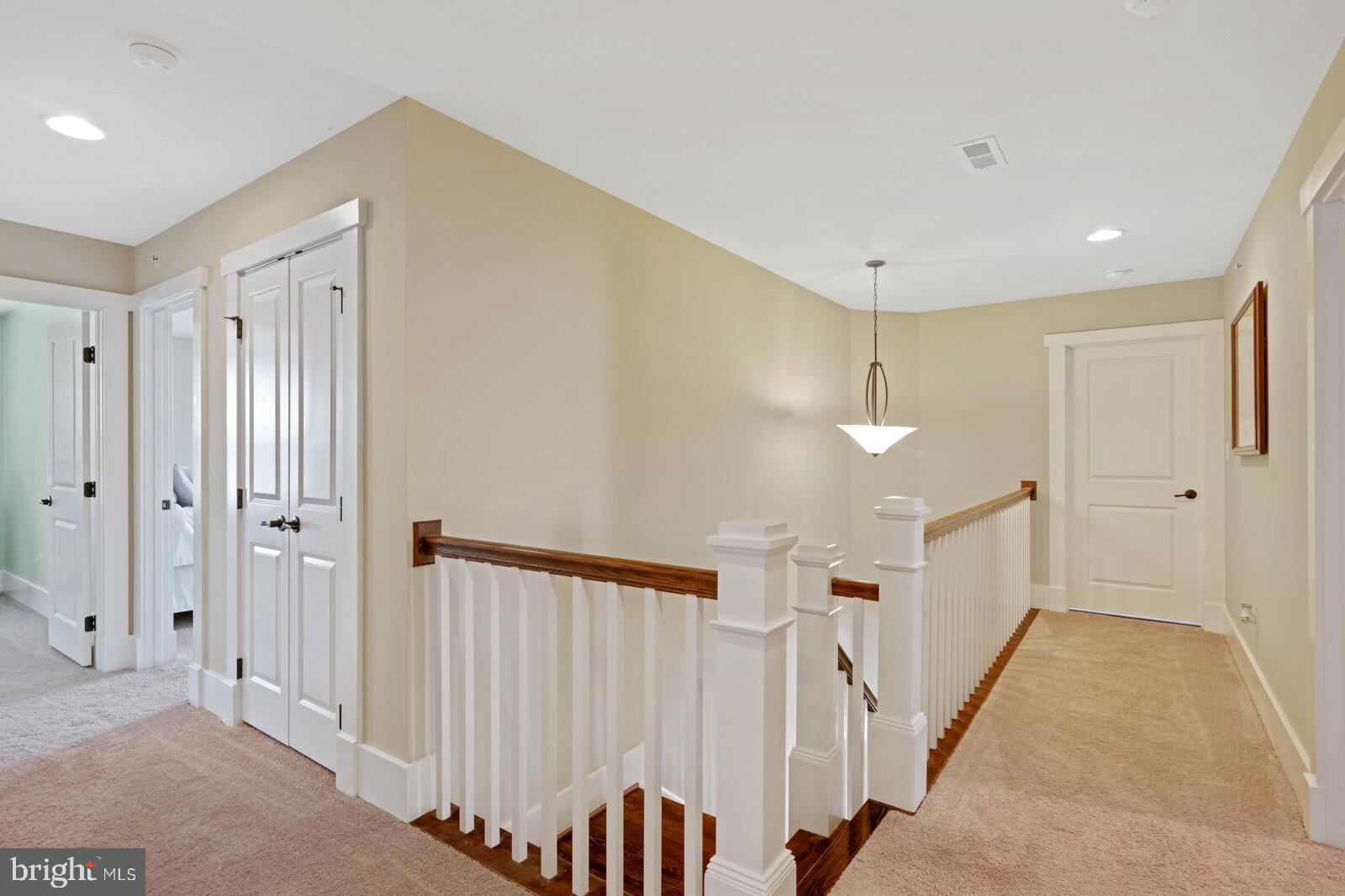 POTOMAC SHORES - Residential