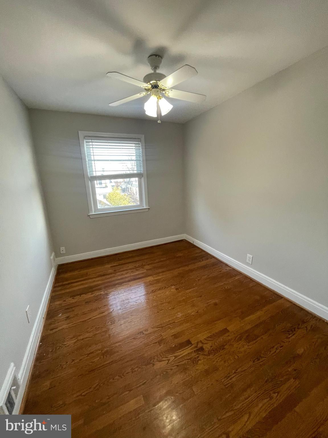 PARK HEIGHTS - Residential Lease