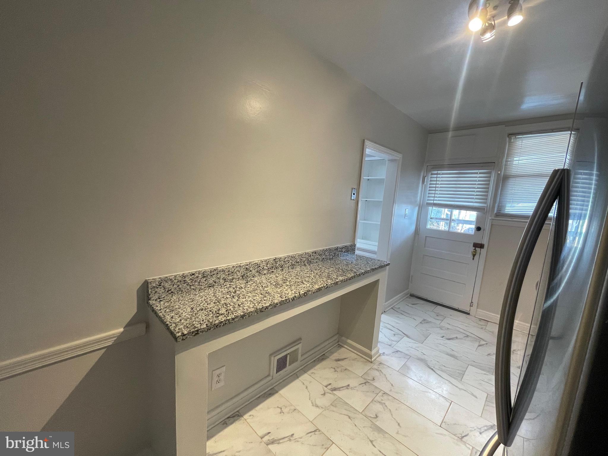 PARK HEIGHTS - Residential Lease