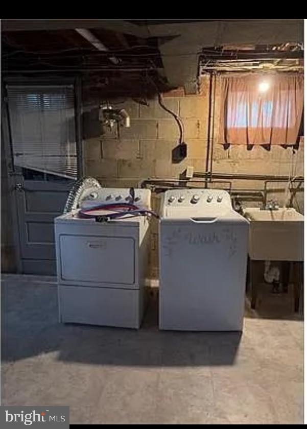 PARK HEIGHTS - Residential Lease