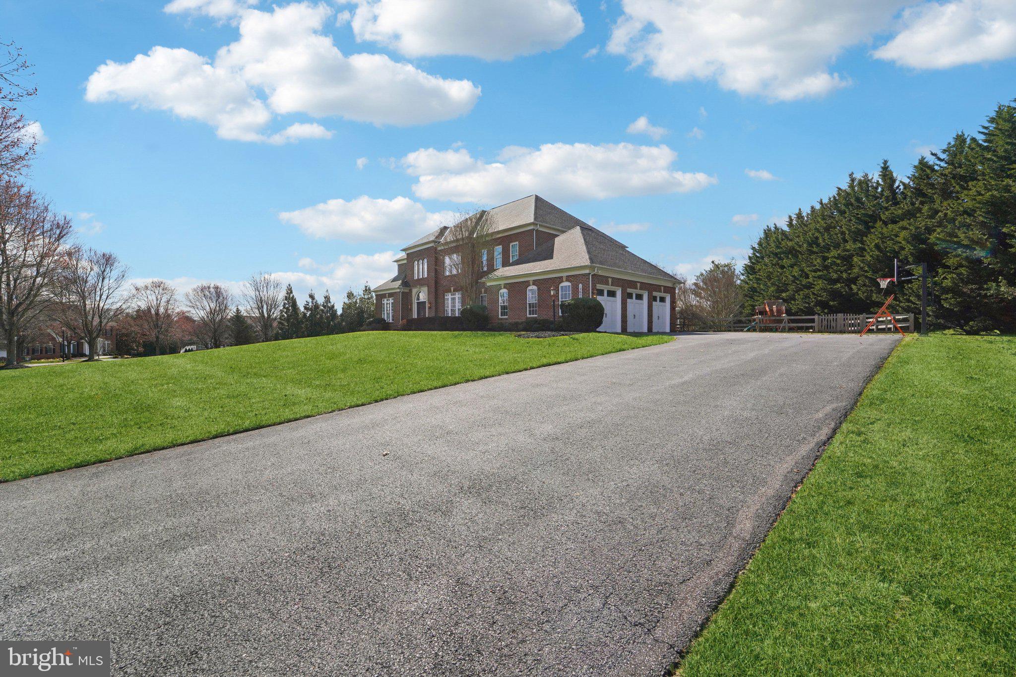 BELMONT FARM - Residential
