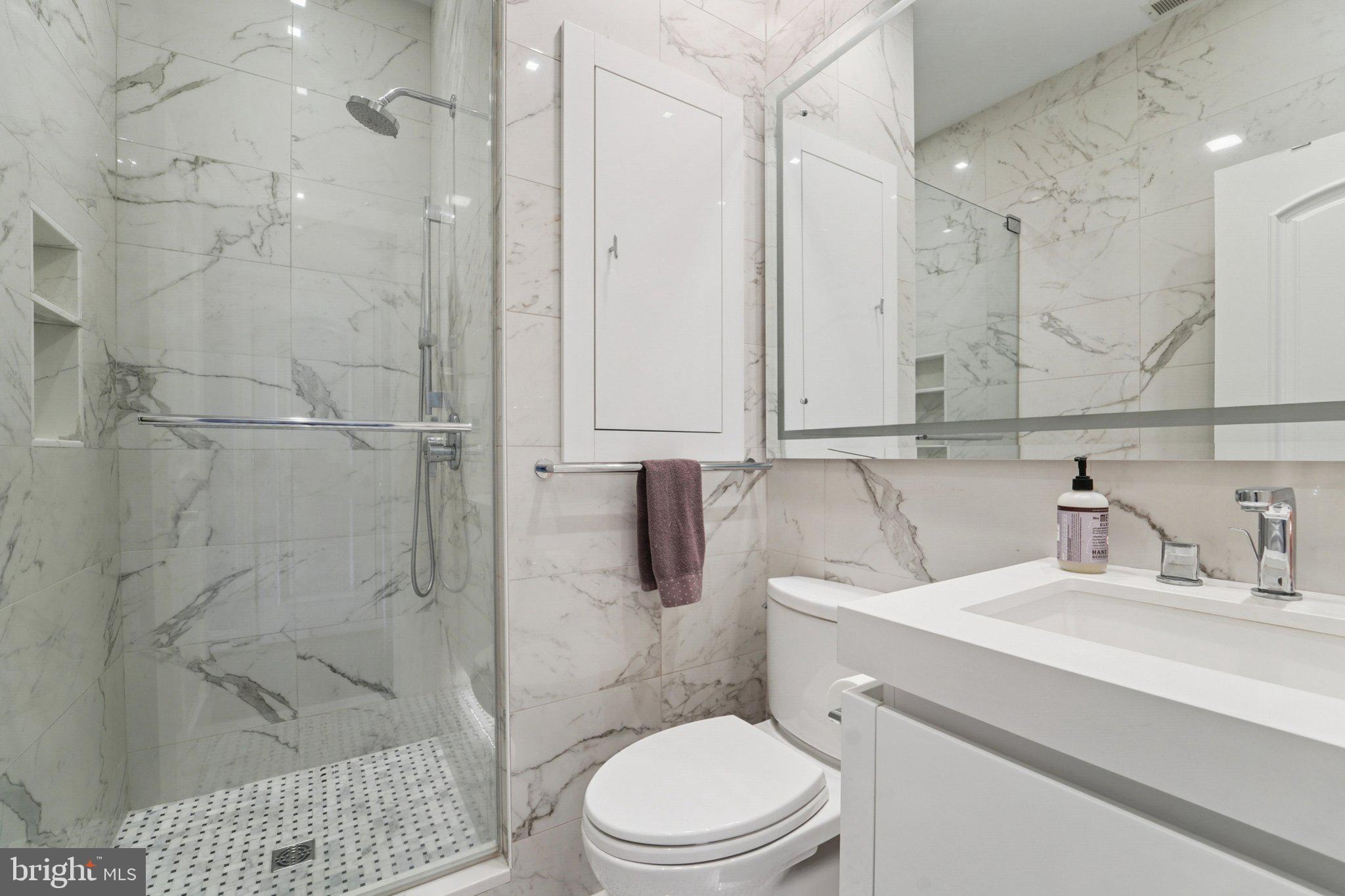 BELMONT FARM - Residential