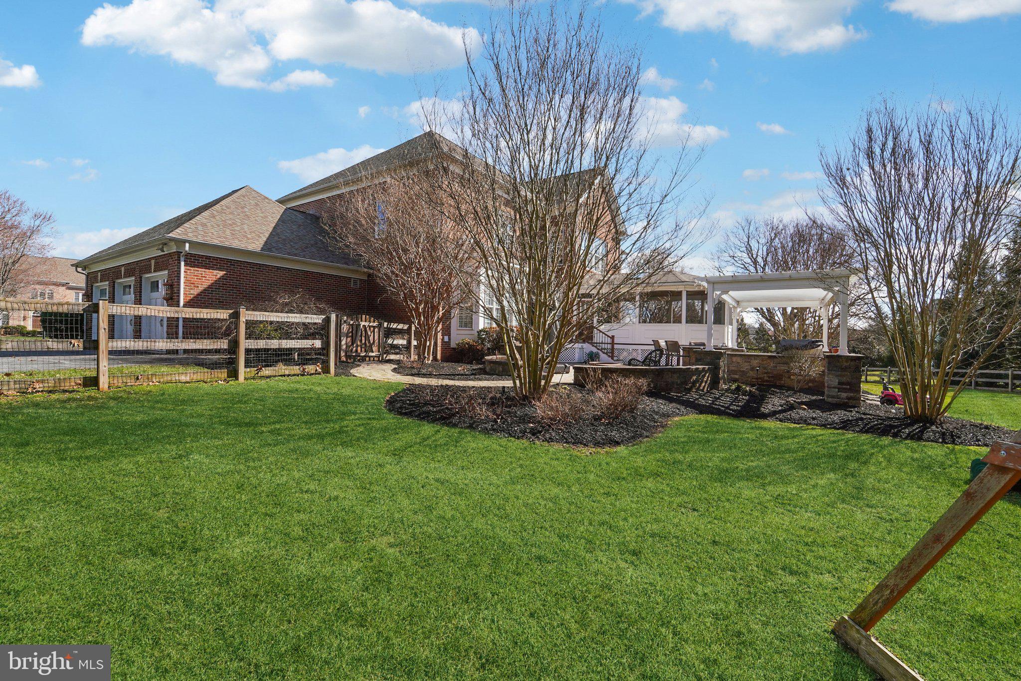 BELMONT FARM - Residential