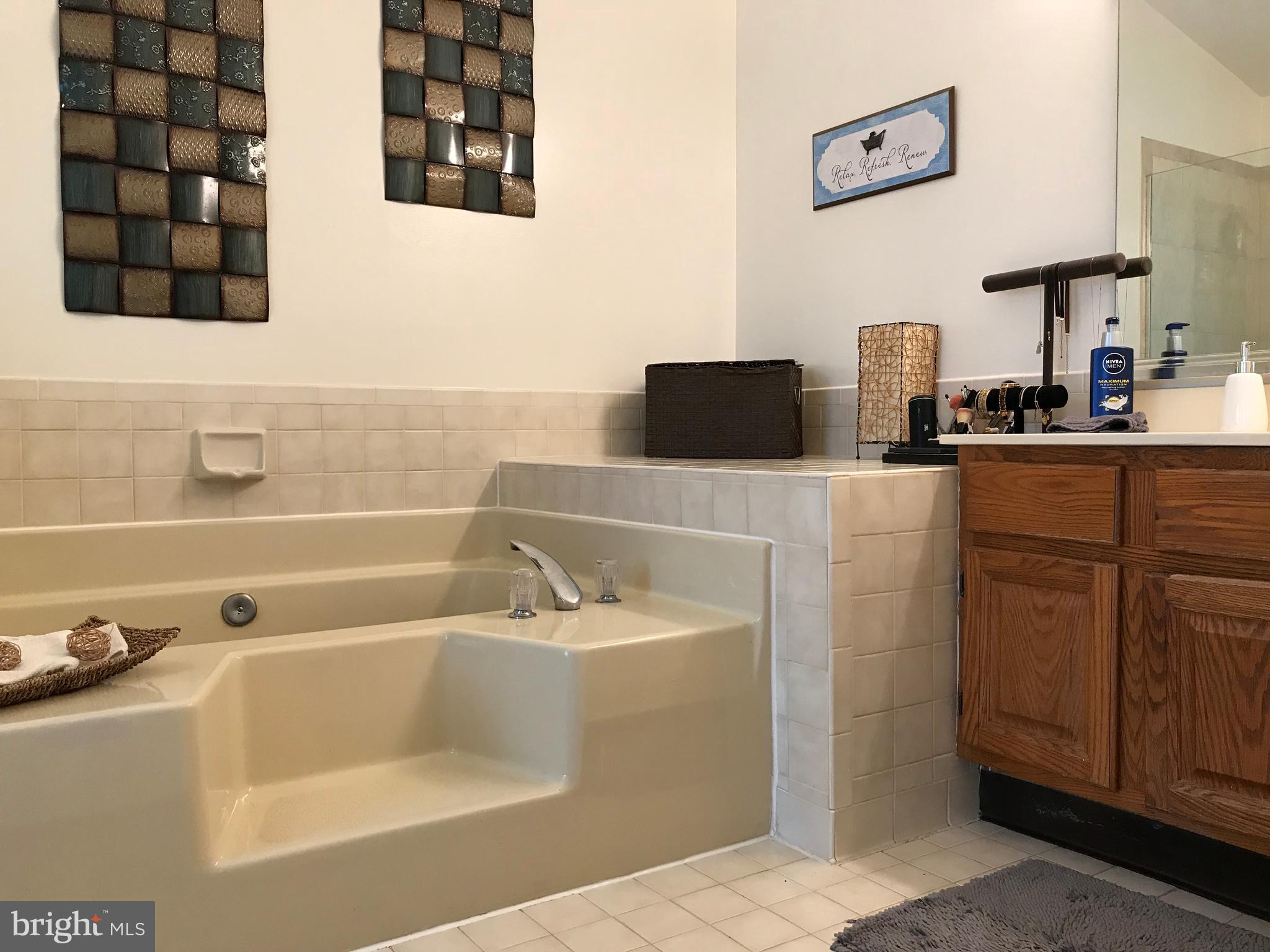 MILLWOOD ESTATES - Residential Lease