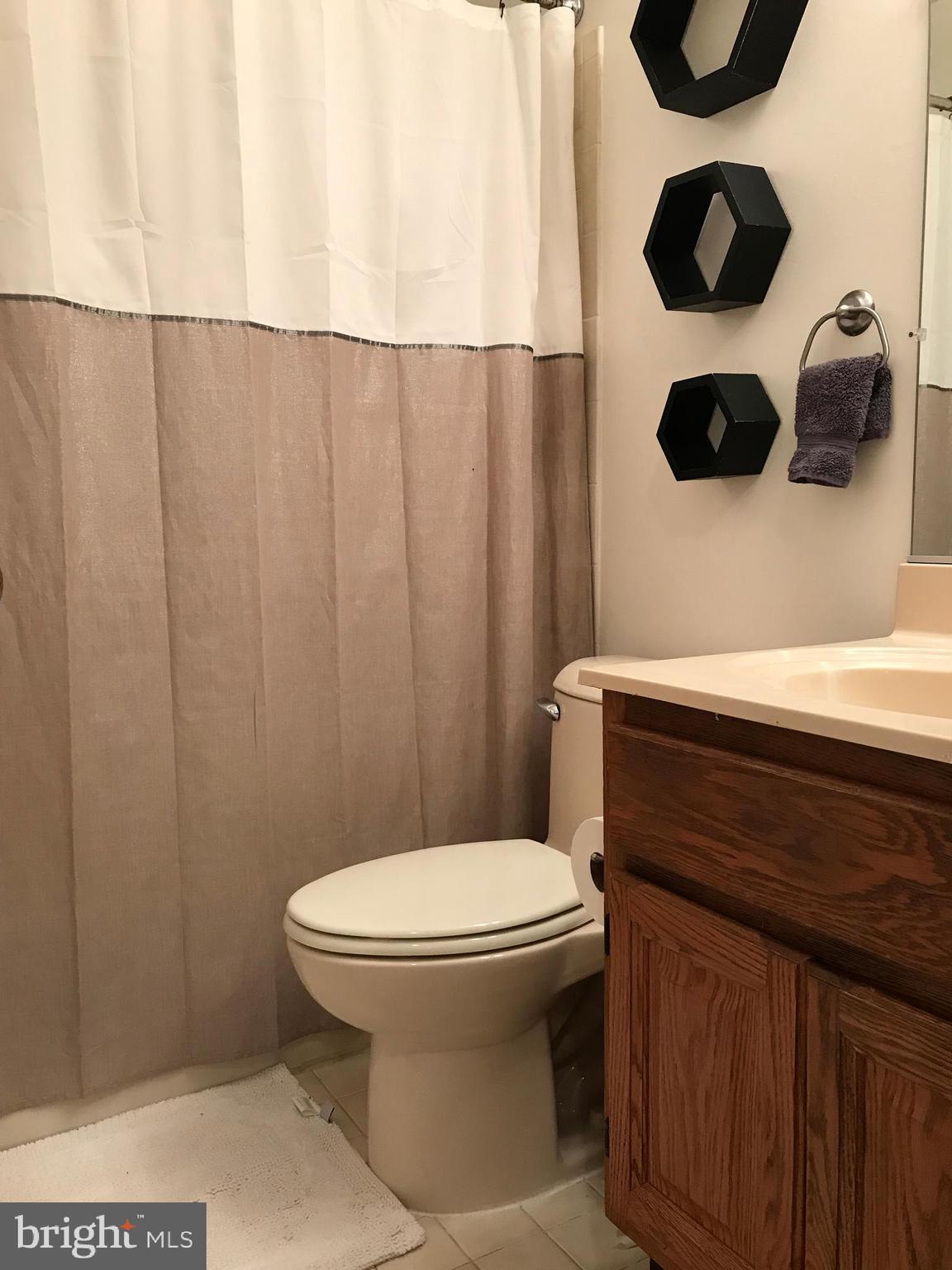 MILLWOOD ESTATES - Residential Lease