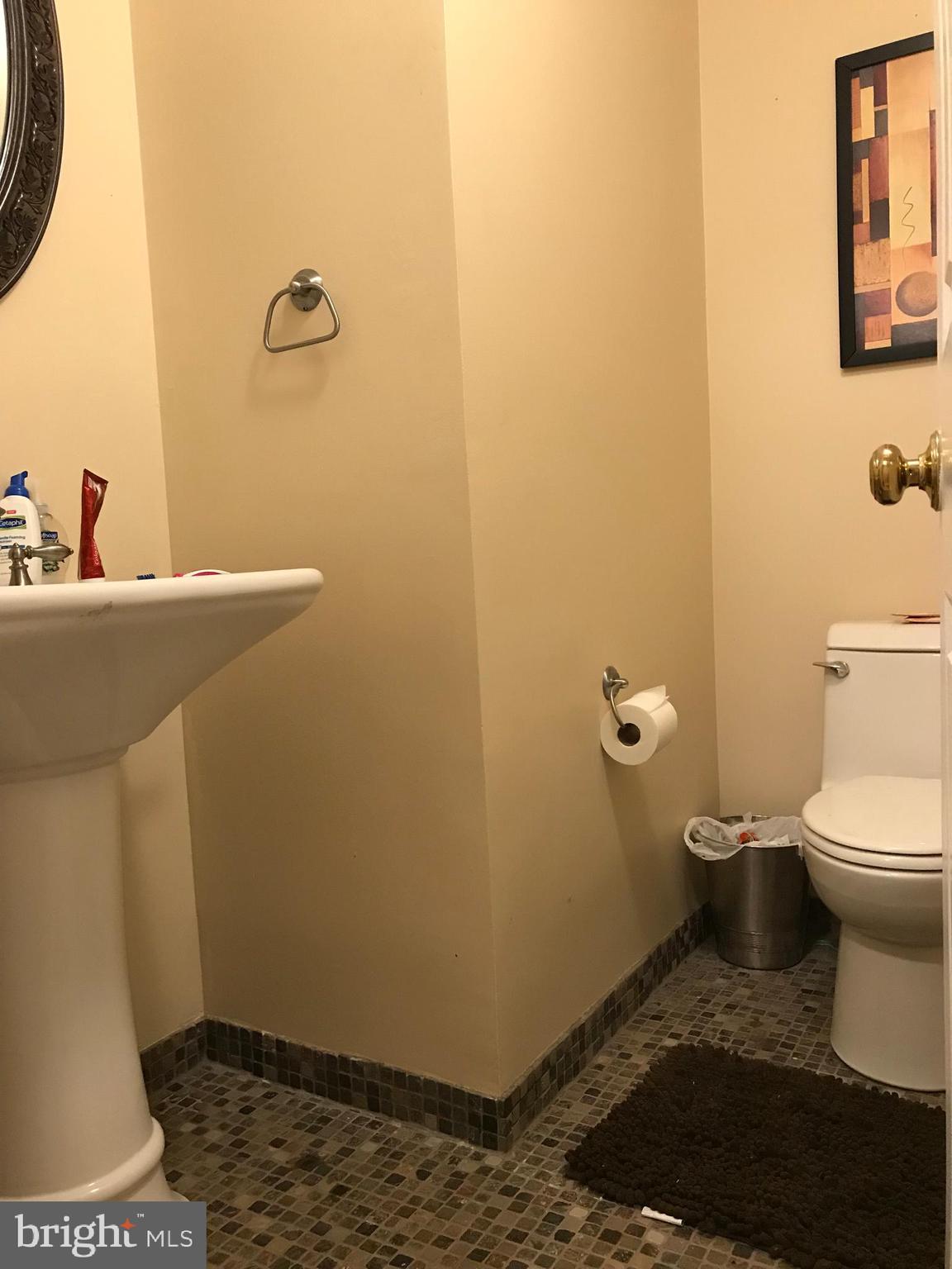 MILLWOOD ESTATES - Residential Lease