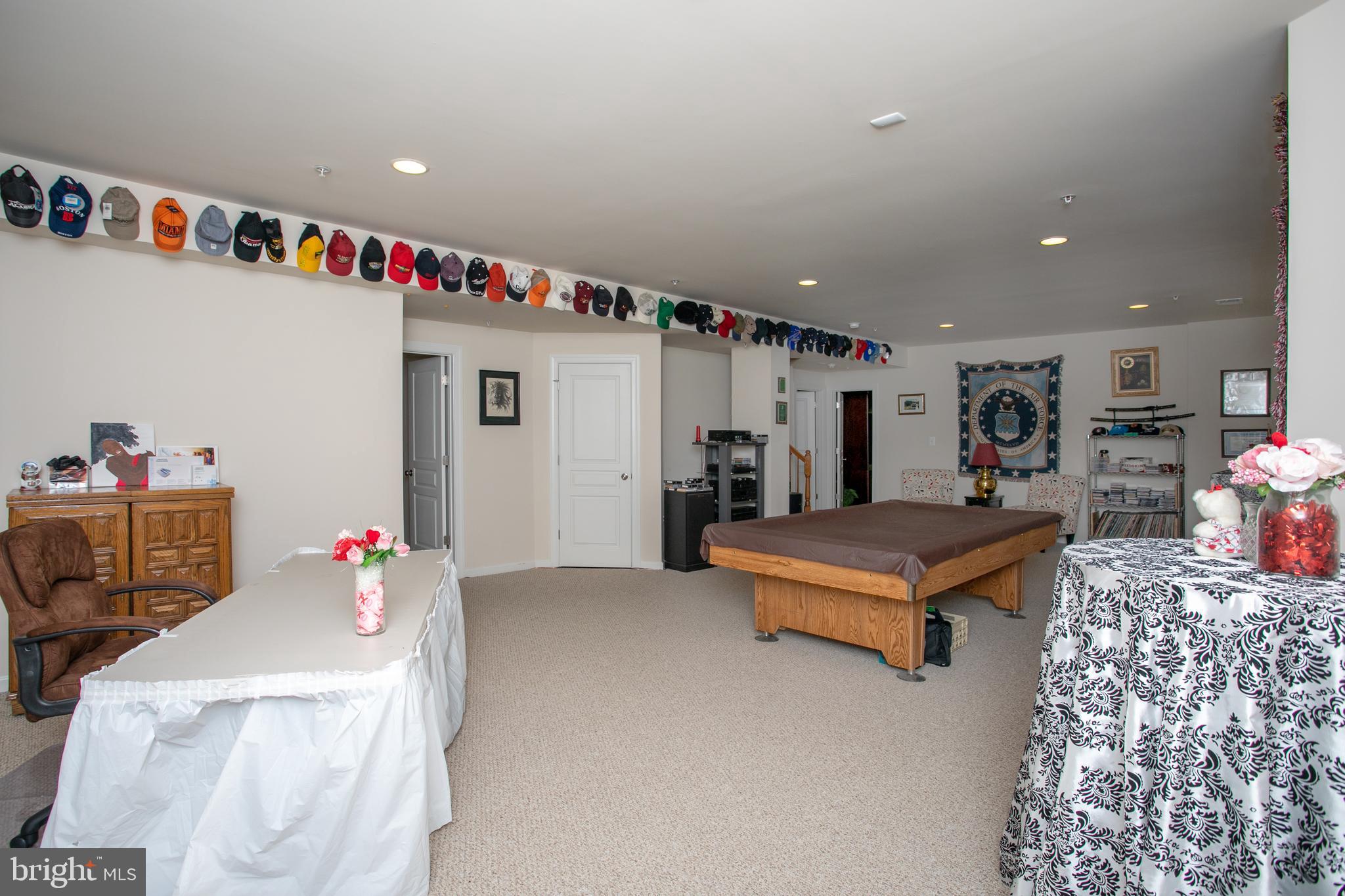 VILLAGES OF SAVANNAH - Residential