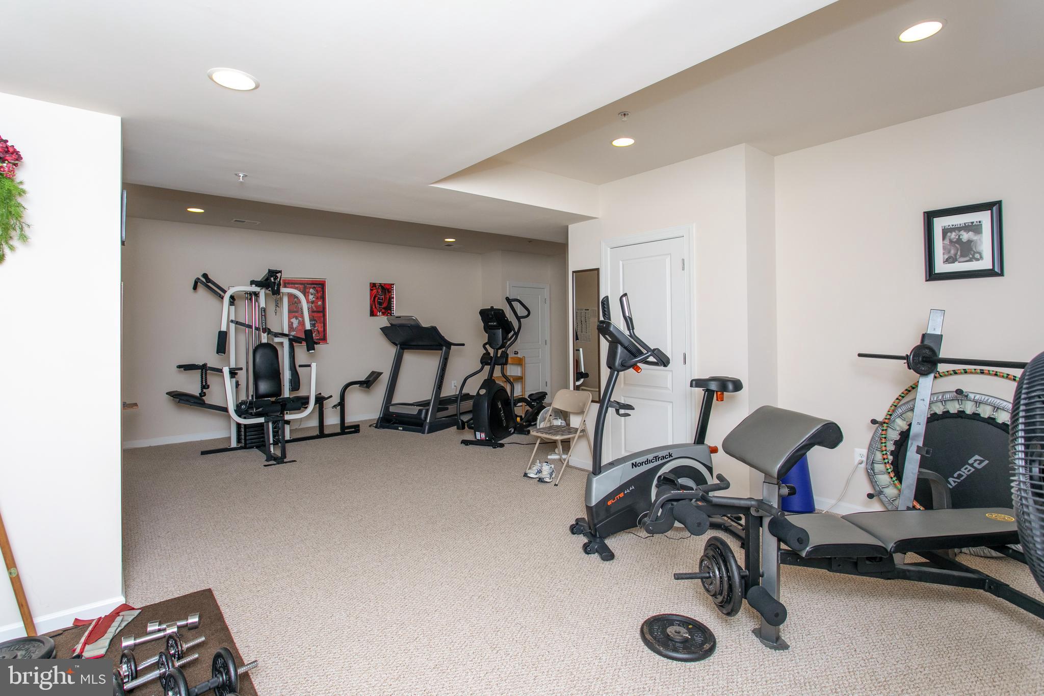 VILLAGES OF SAVANNAH - Residential