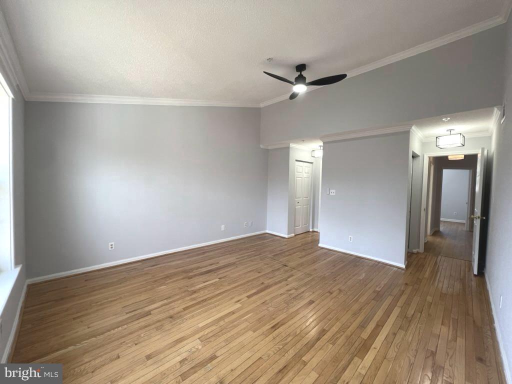 SHEFFIELD GLEN TOWNHOMES - Residential Lease