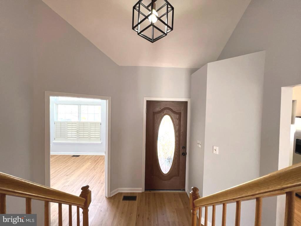 SHEFFIELD GLEN TOWNHOMES - Residential Lease