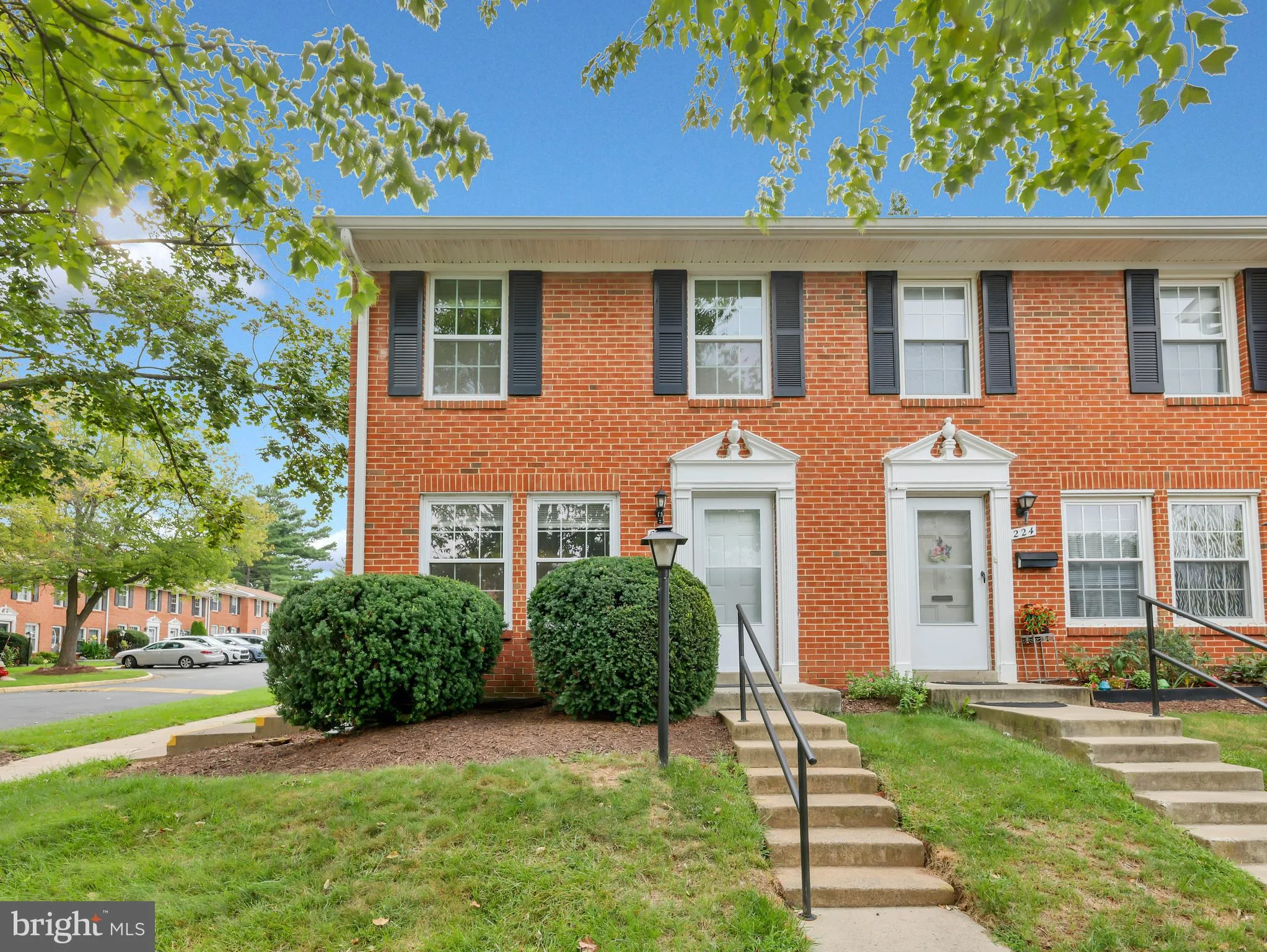226 N Auburn Drive, Sterling, VA, 20164