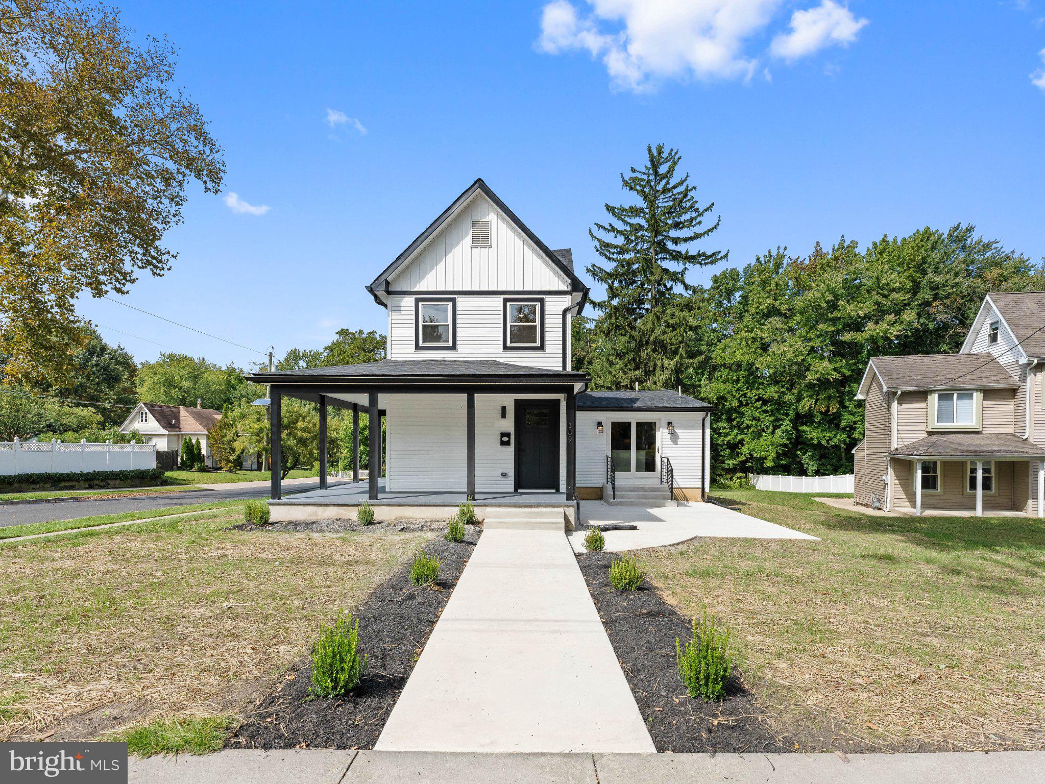 139 ALBANY AVENUE