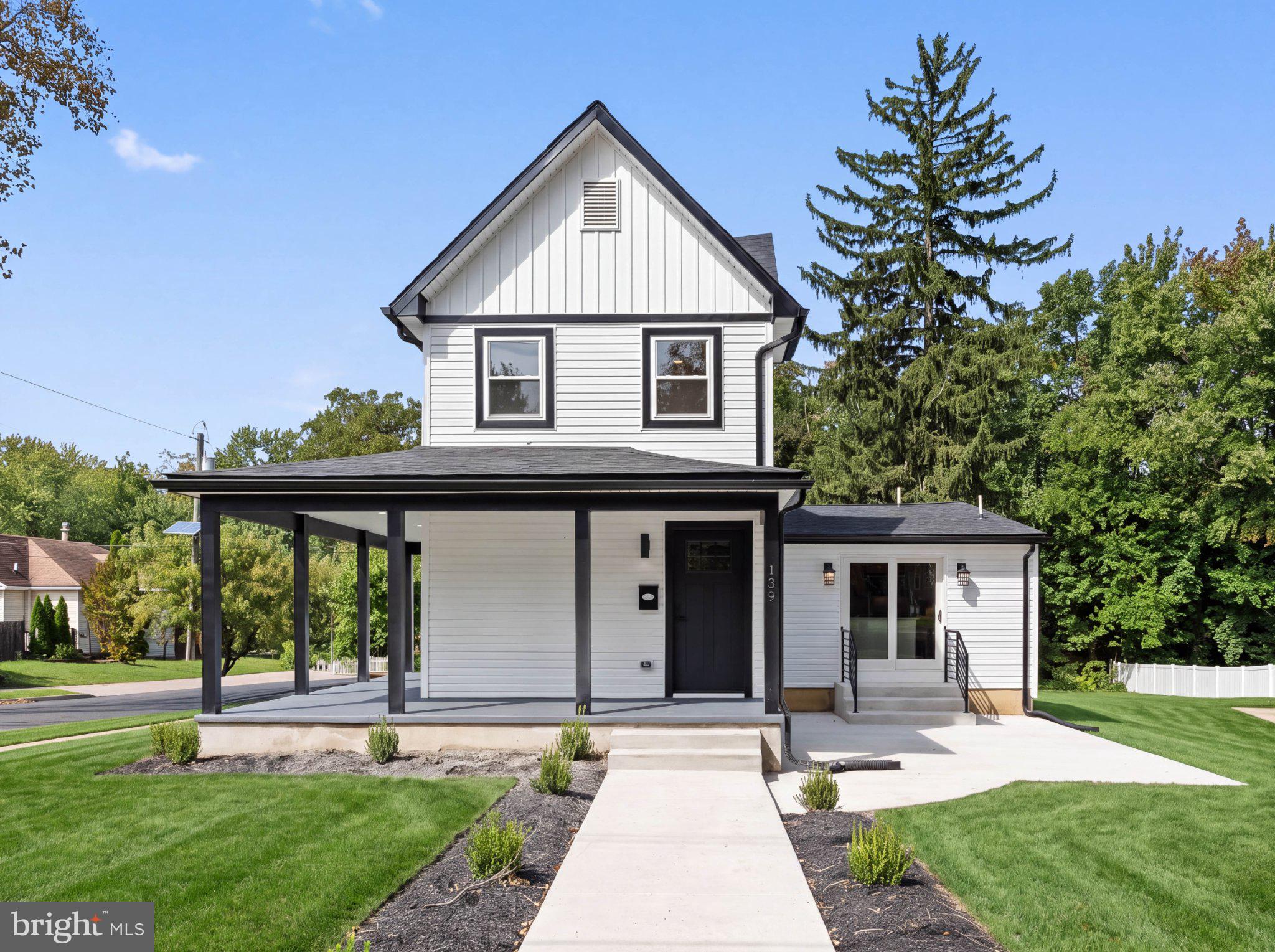 139 ALBANY AVENUE