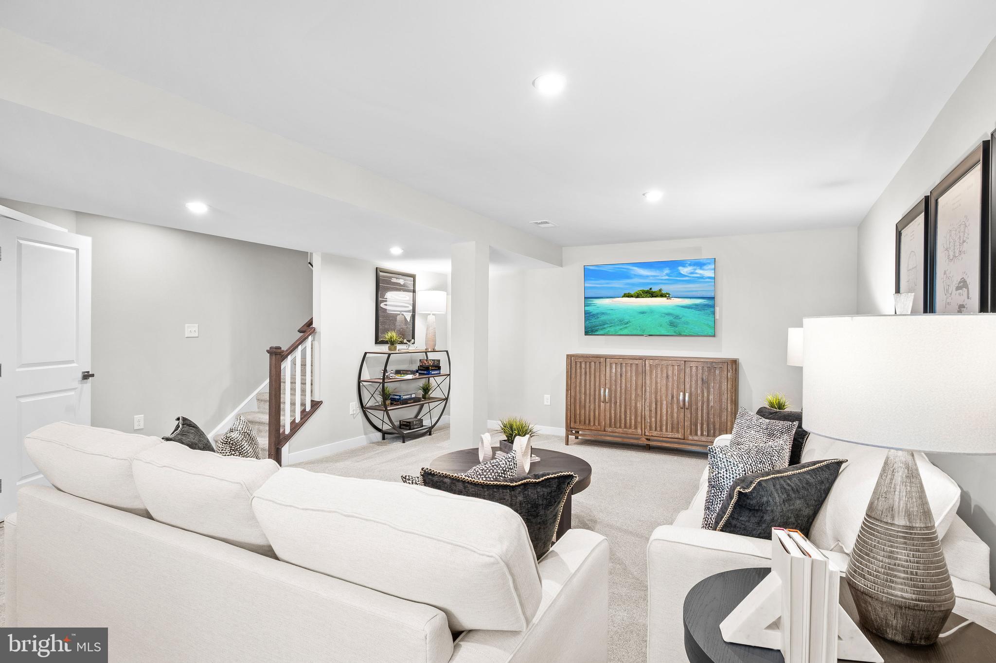 GREEN HILLS - Residential