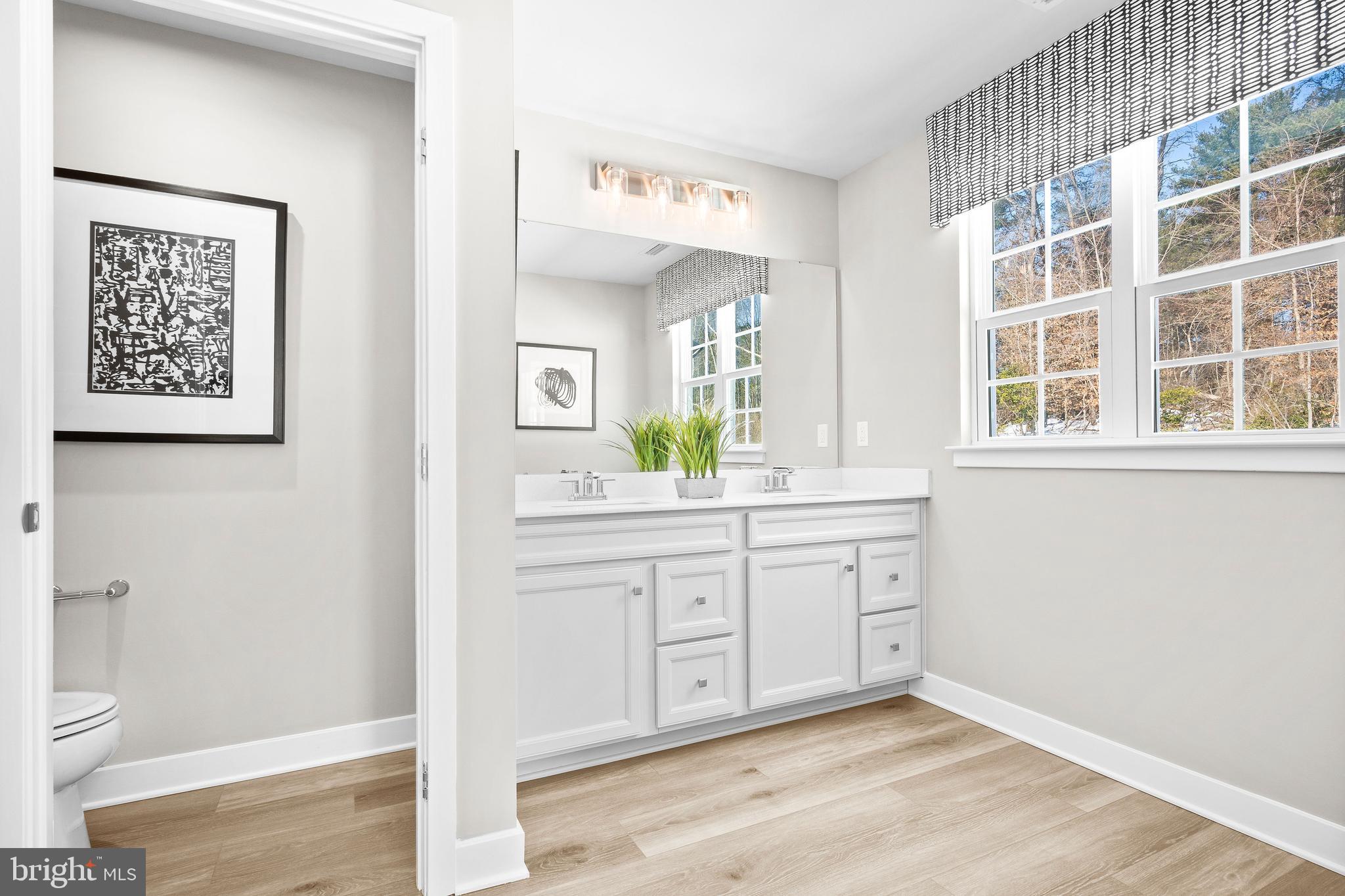 GREEN HILLS - Residential