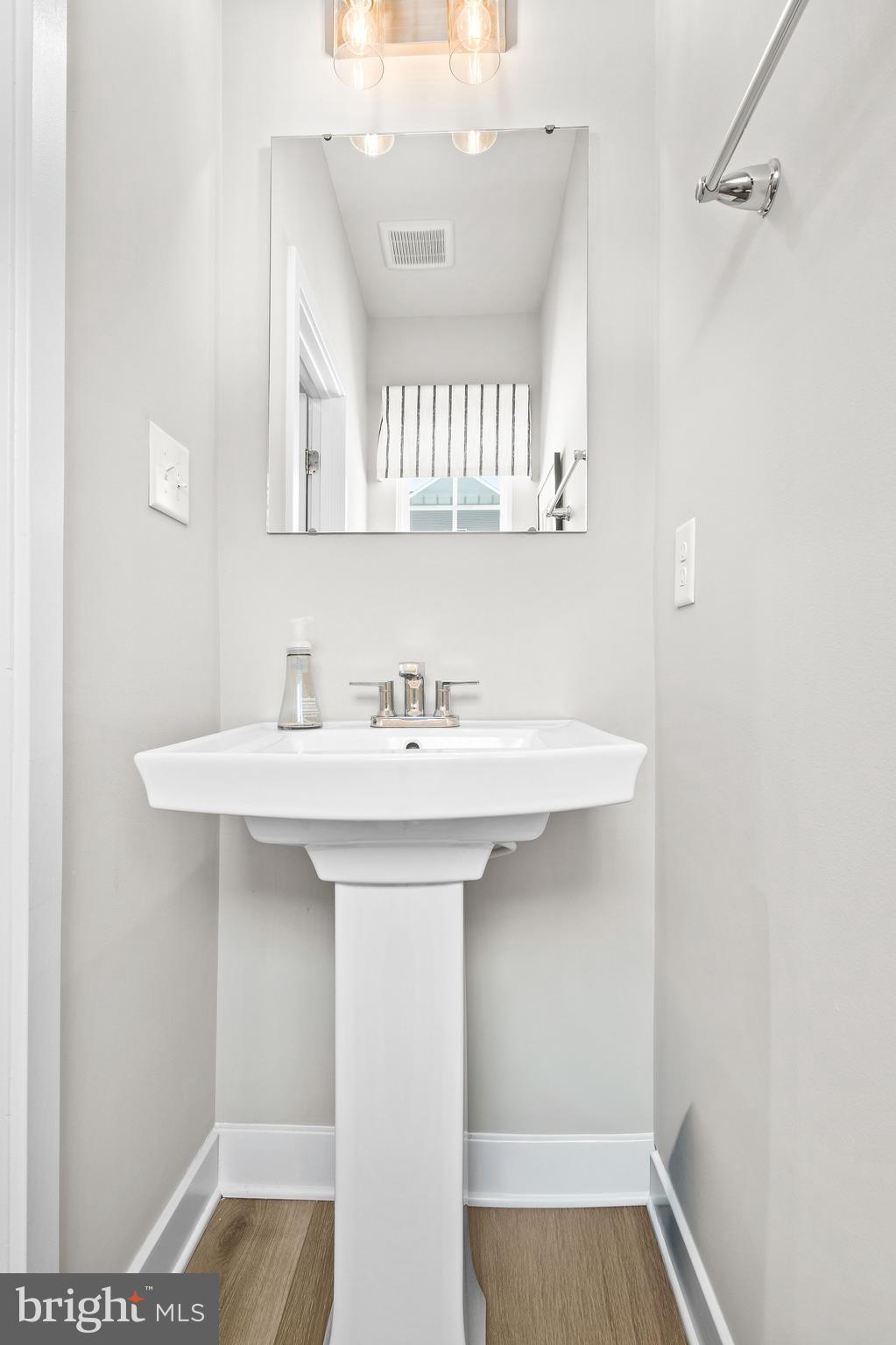 GREEN HILLS - Residential