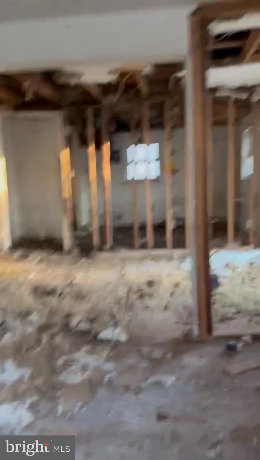 4663 PRESIDENTS ROAD