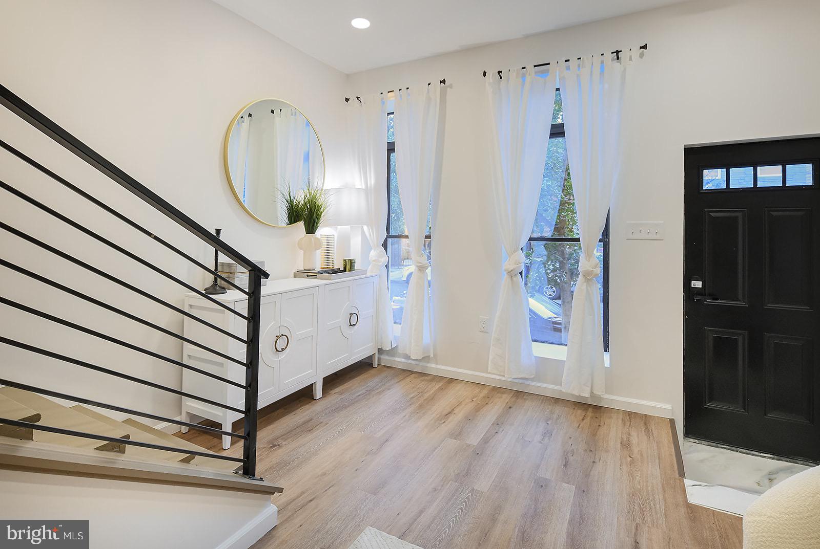 PATTERSON PARK - Residential