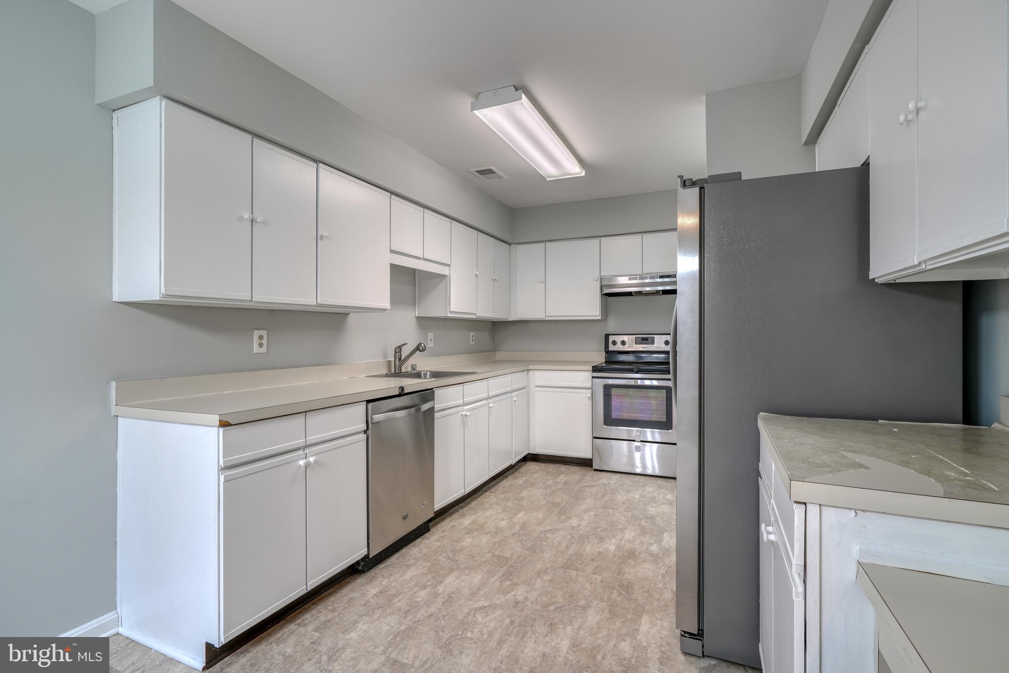 THE VILLAGE AT GREENS OF PATUXENT - Residential