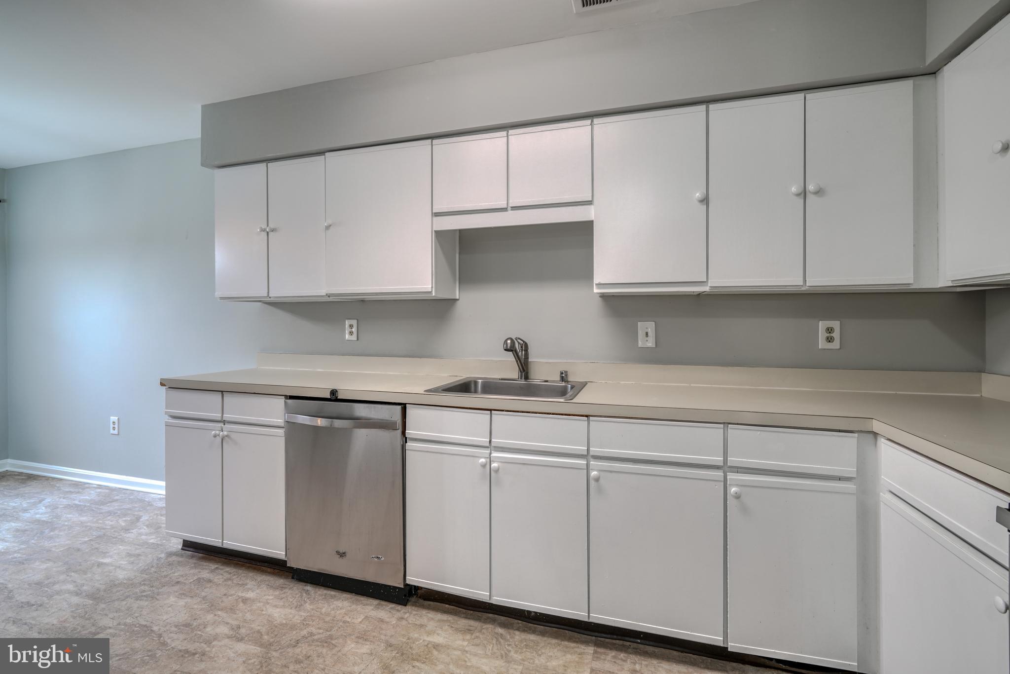 THE VILLAGE AT GREENS OF PATUXENT - Residential