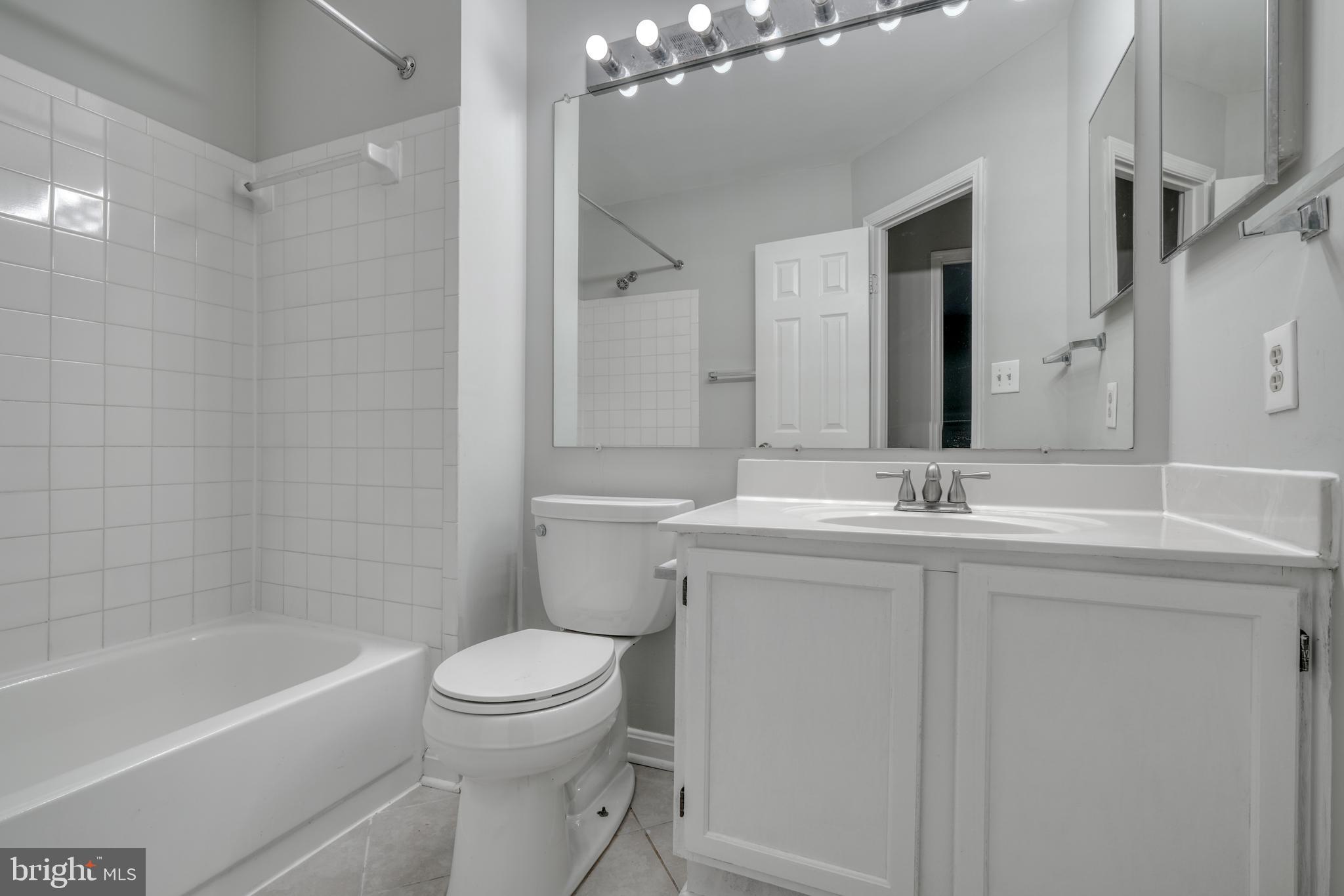 THE VILLAGE AT GREENS OF PATUXENT - Residential