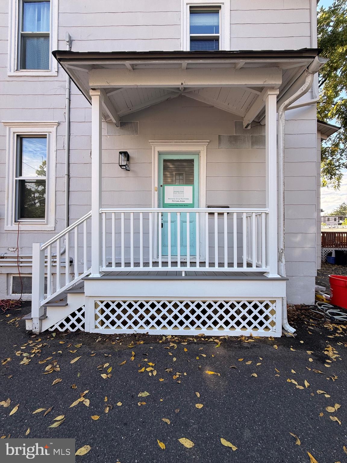 25 ELLIS STREET -27 27B