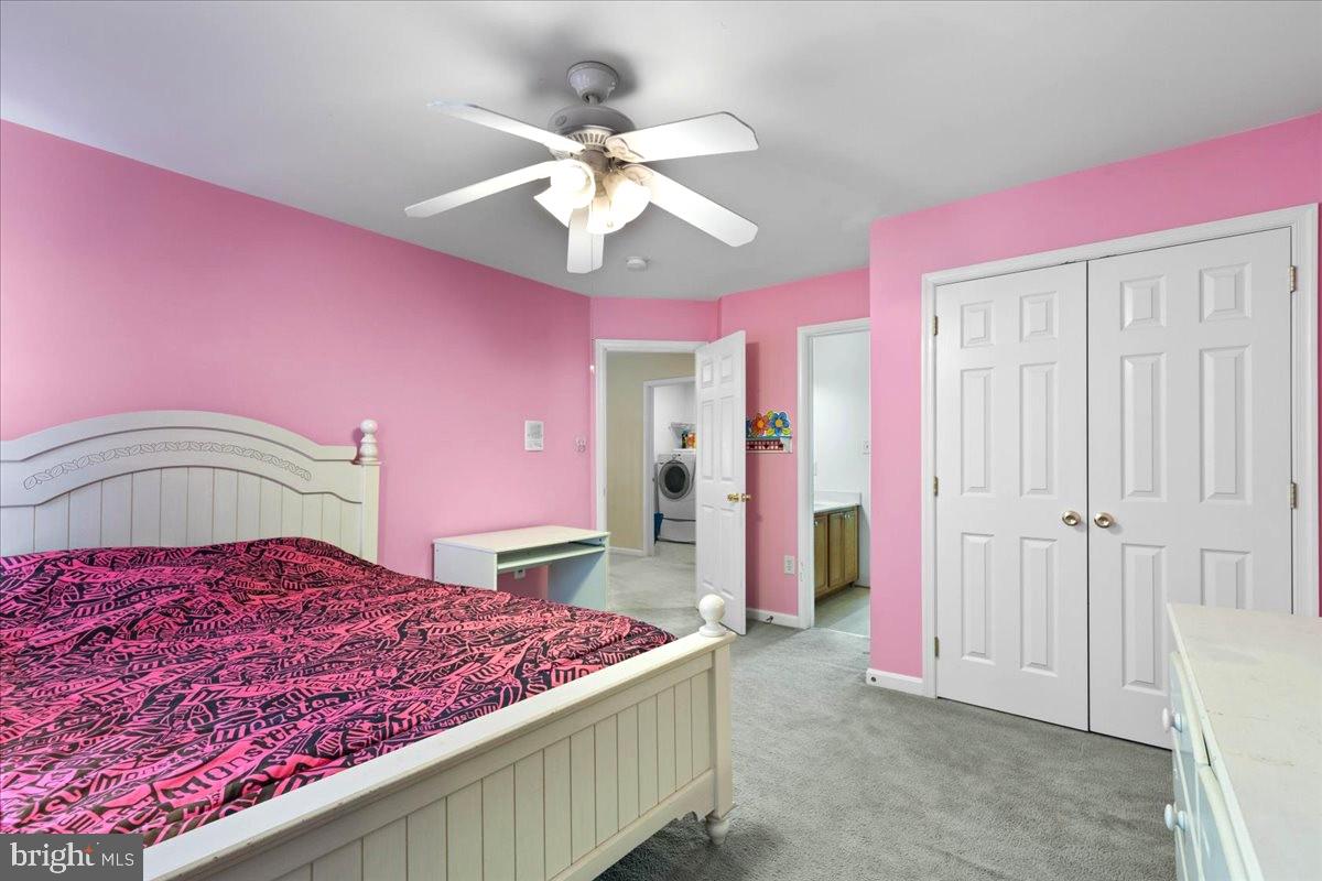 STRAWBERRY HILLS - Residential