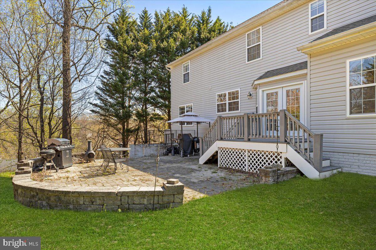 STRAWBERRY HILLS - Residential