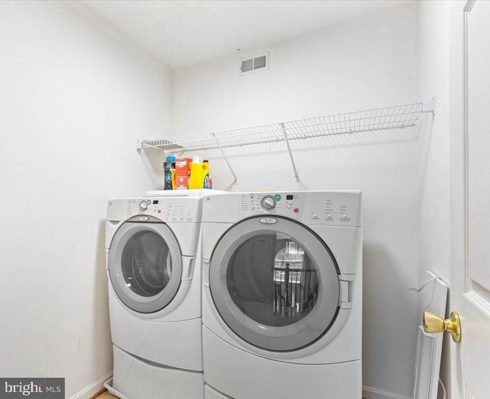 STRAWBERRY HILLS - Residential