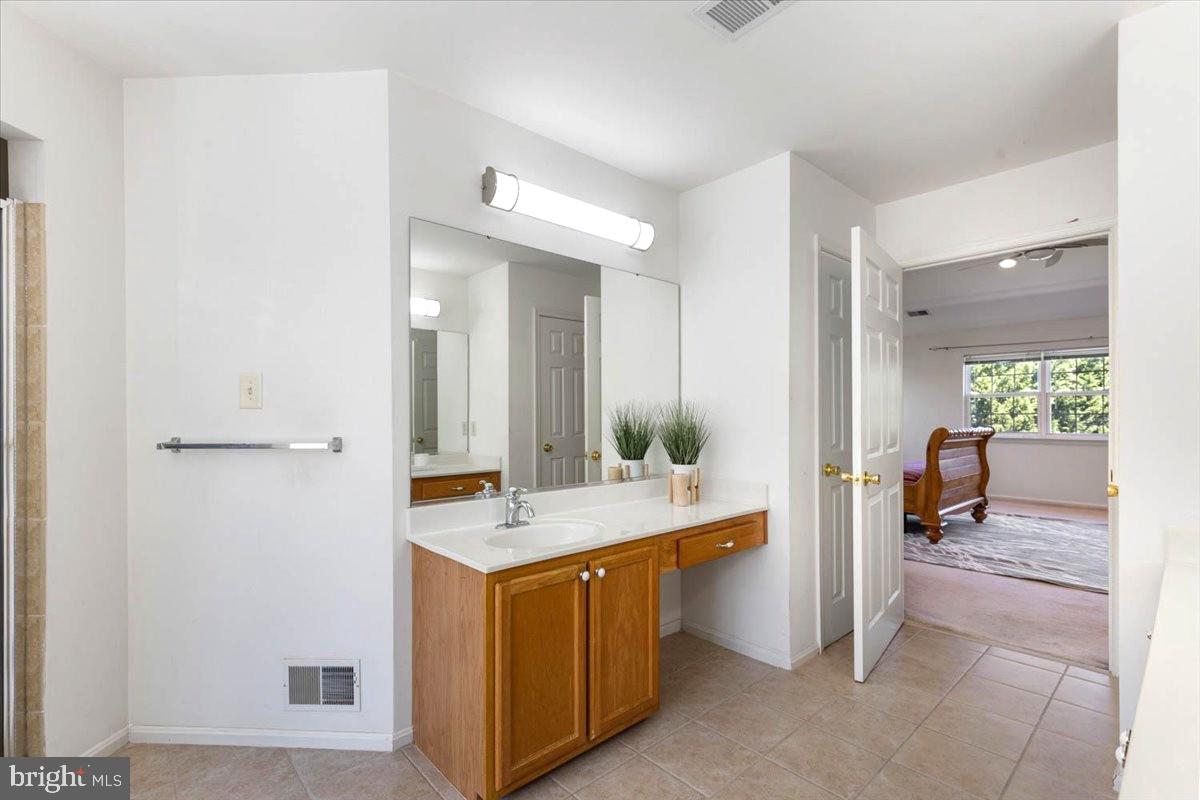 STRAWBERRY HILLS - Residential