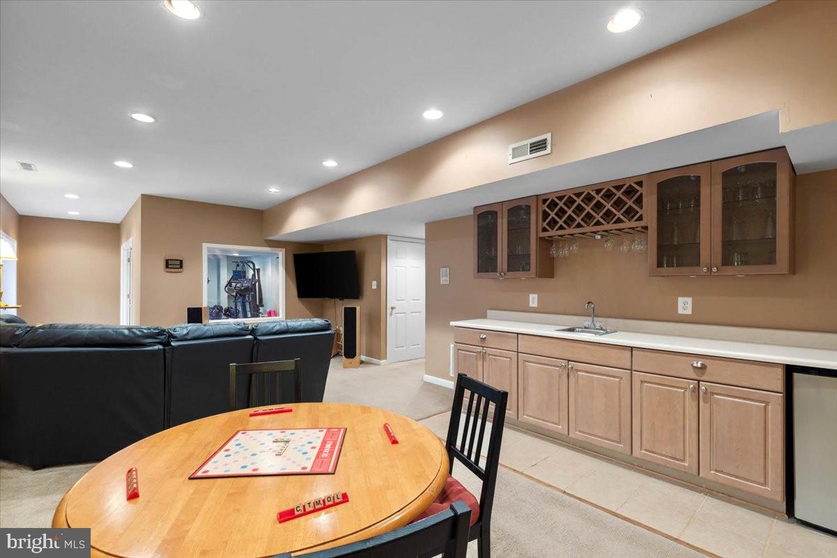 STRAWBERRY HILLS - Residential