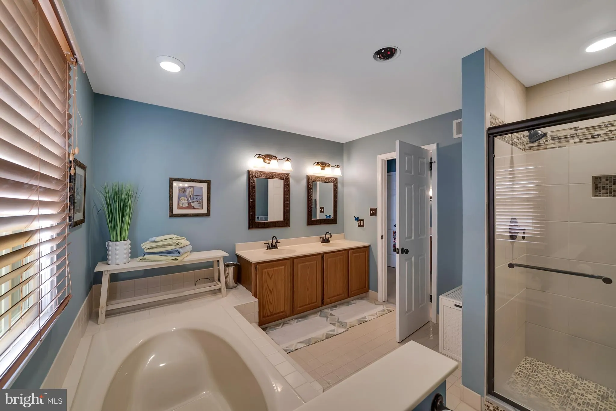 Ambler, Pennsylvania 19002, United States, 3 Bedrooms Bedrooms, ,3 BathroomsBathrooms,Residential,Active,1715