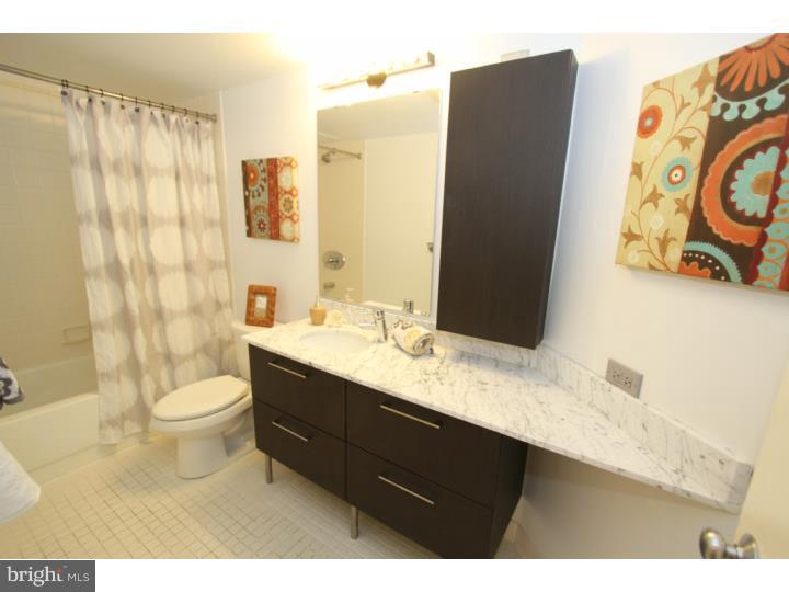 WASHINGTON SQ - Residential
