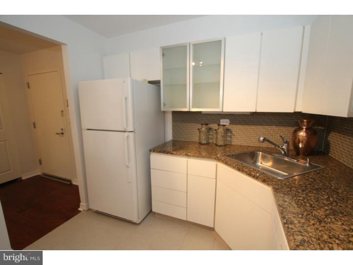 WASHINGTON SQ - Residential
