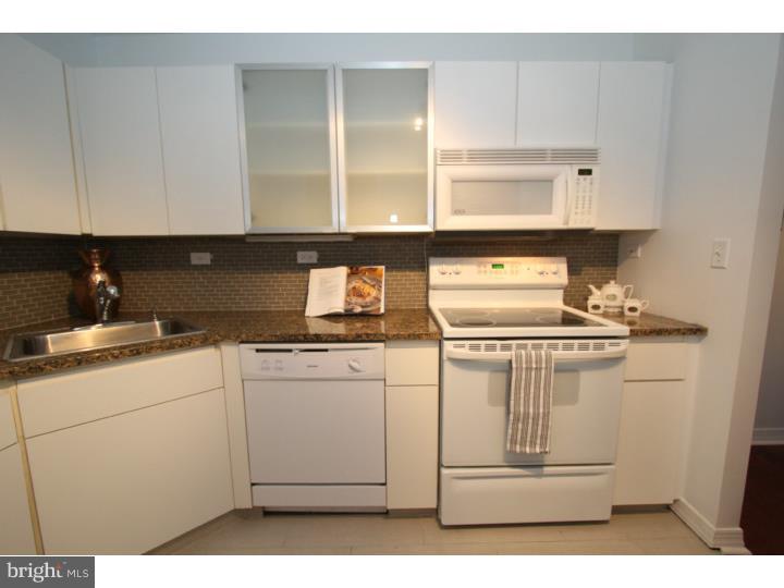 WASHINGTON SQ - Residential