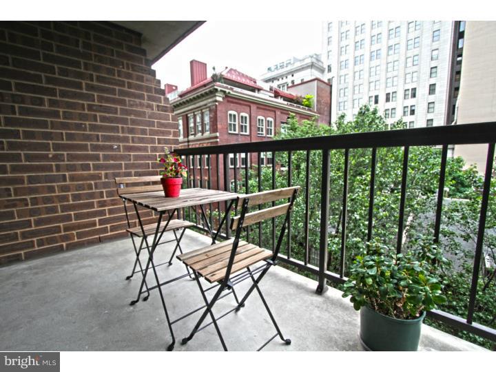 WASHINGTON SQ - Residential