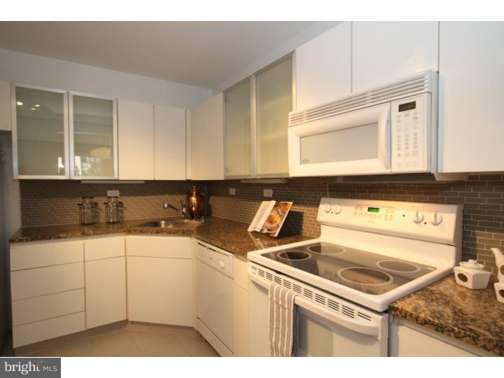 WASHINGTON SQ - Residential
