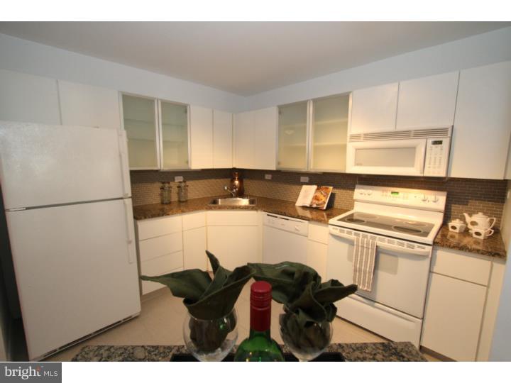 WASHINGTON SQ - Residential