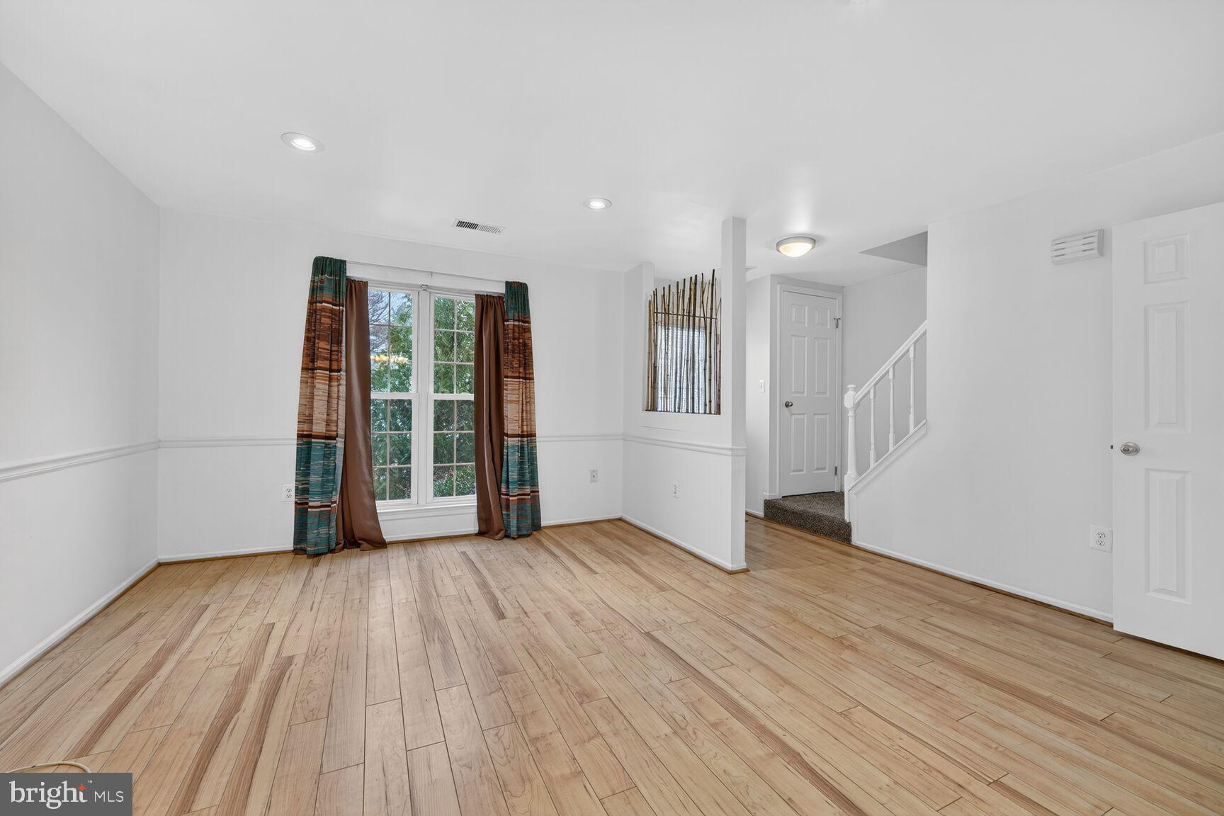 ANTIETAM WOOD - Residential