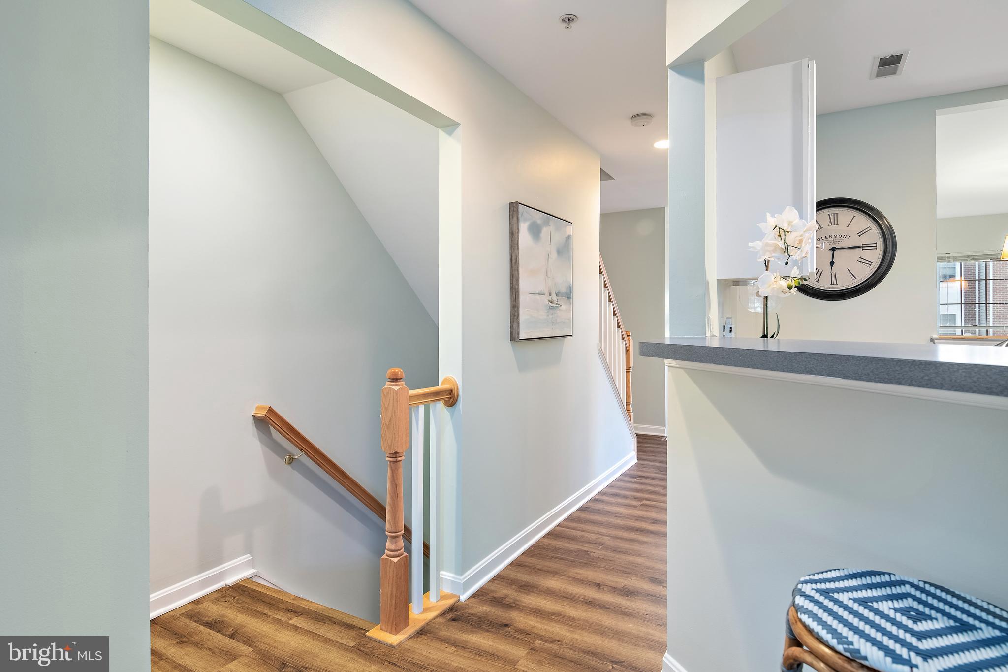 FALCON CREST - Residential