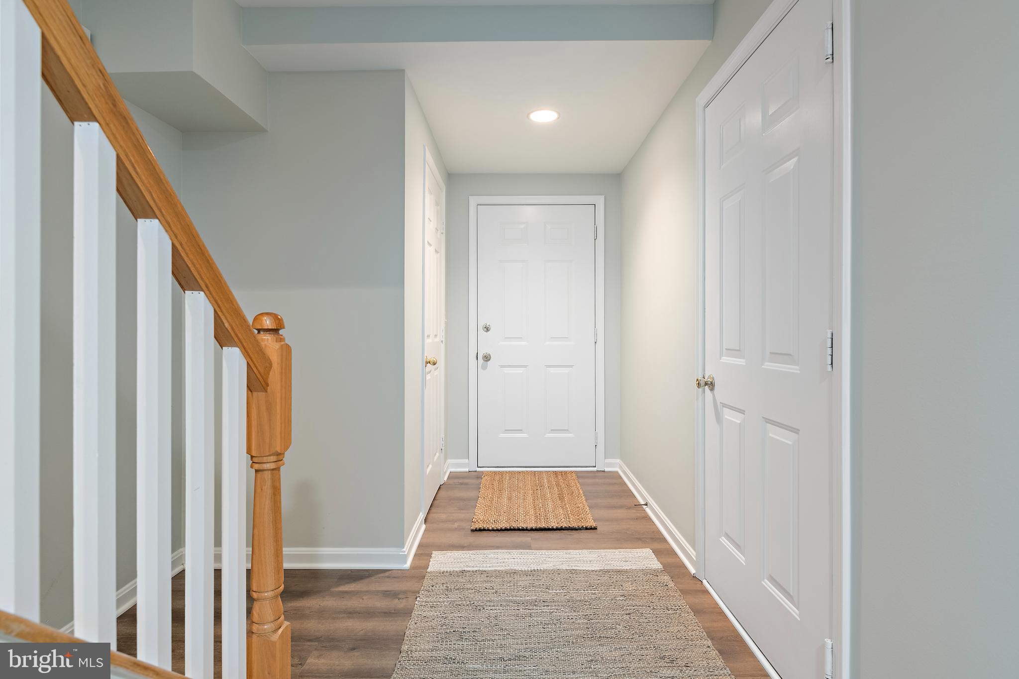 FALCON CREST - Residential